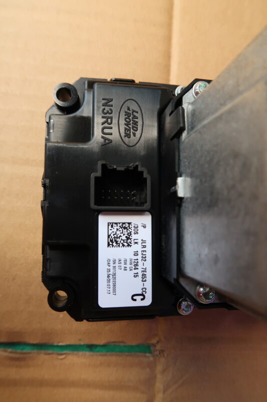 RANGE ROVER EVOQUE GEAR LEVEL