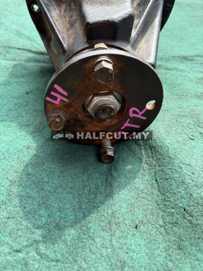 TOYOTA FORTUNER 2DZ REAR AXLE