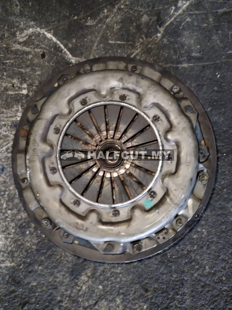 MMC TRITON 4D56U MANUAL FLY WHEEL