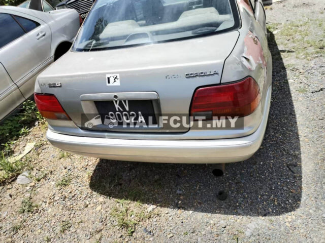 TOYOTA COROLLA AE110 4A FRONT AND REAR CUT