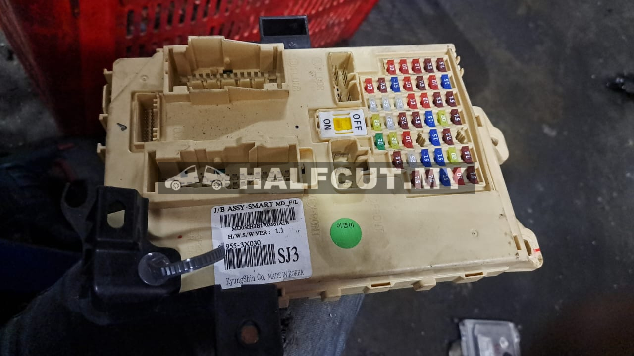 HYUNDAI ELANTRA FUSE BOX ECU (91955-3X030) SJ3
