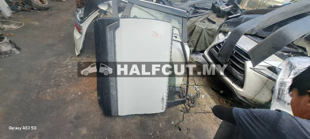 HONDA CRV TME FRONT DOOR F/L