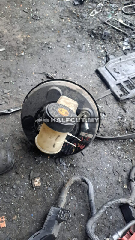 TOYOTA CAMRY ACV40 2.0 BRAKE MASTER PUMP