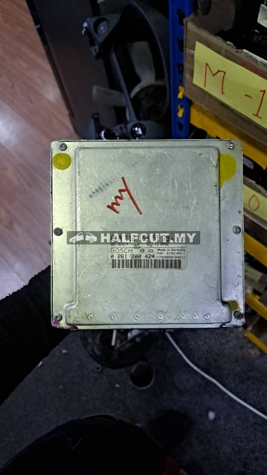 MERCEDES BENZ ECU (A 112 153 51 79)