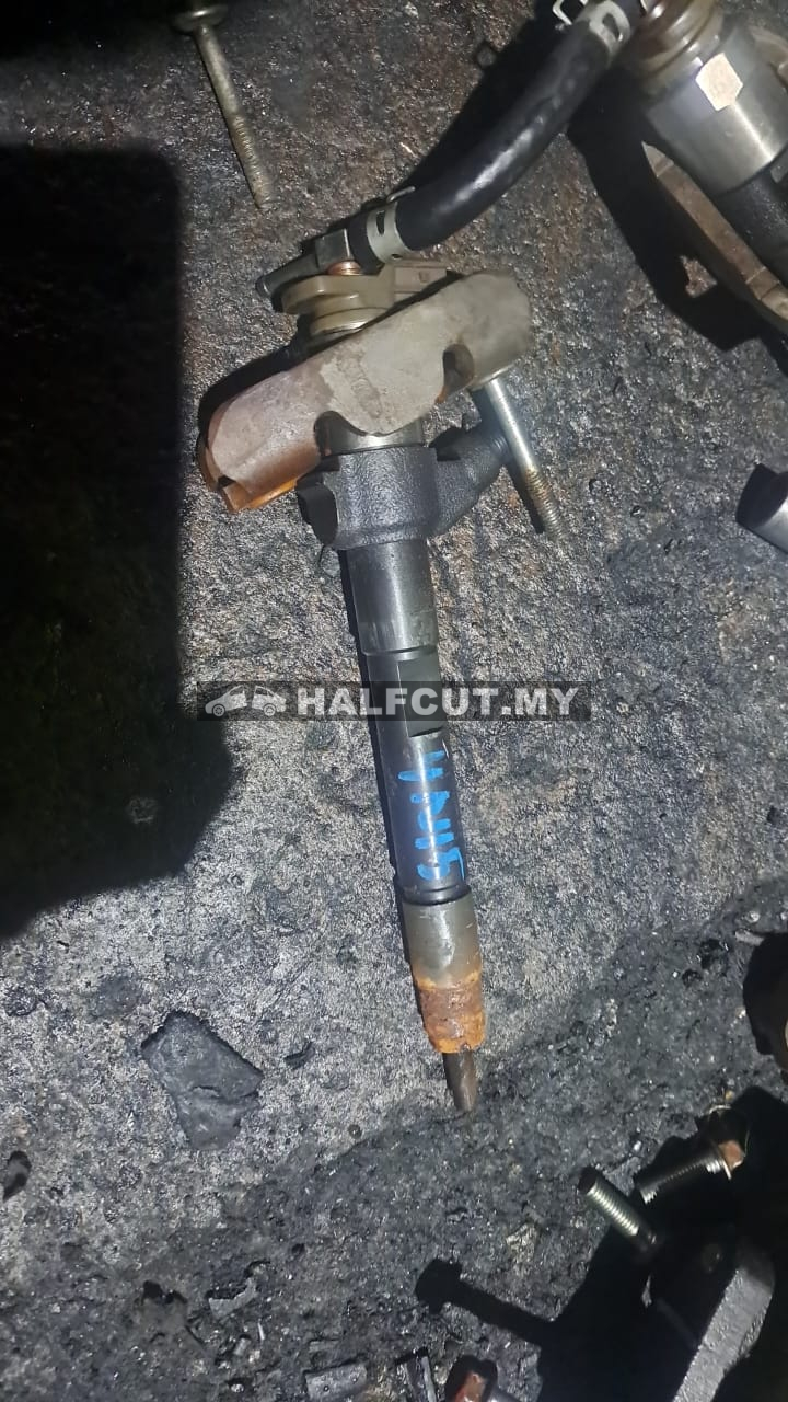 MITSUBISHI TRITON 4N15 INJECTOR NOZZLE