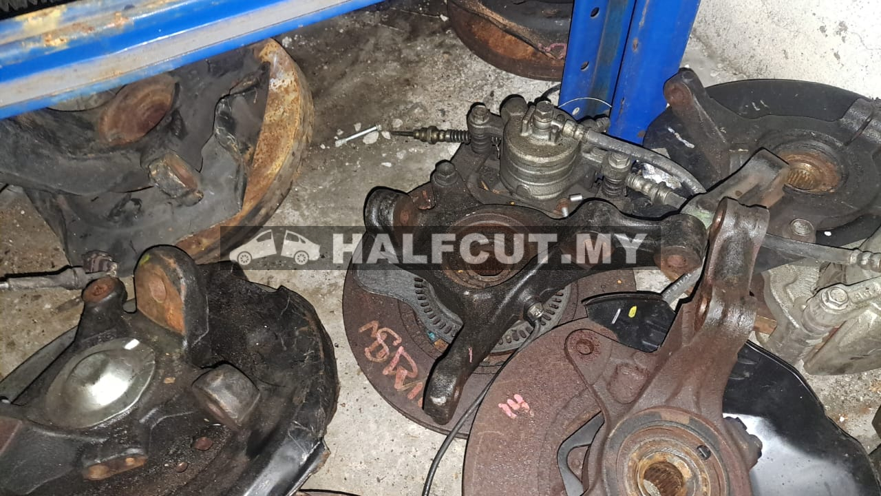 HONDA INSIGHT FRONT KNUCKLE F/R