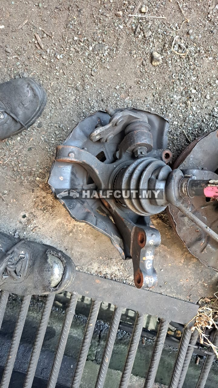 TOYOTA CAMRY ACV40 2.4 FRONT KNUCKLE F/R