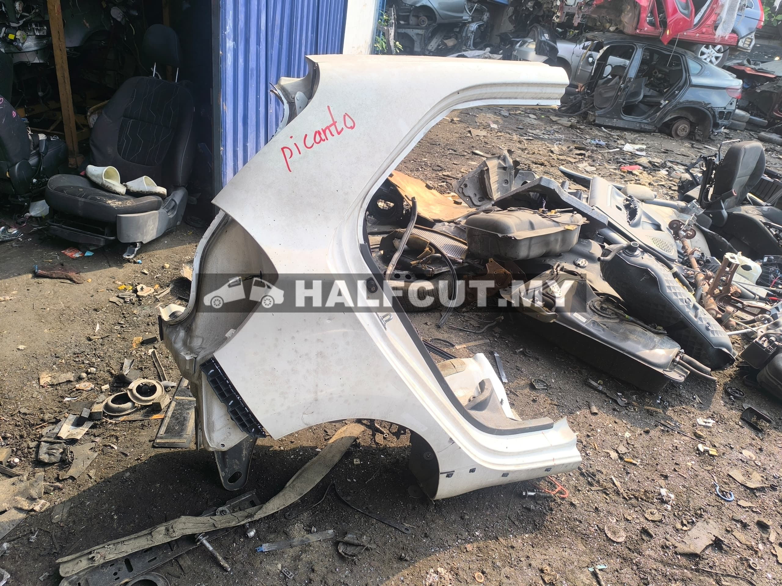 KIA PICANTO REAR FENDER RH