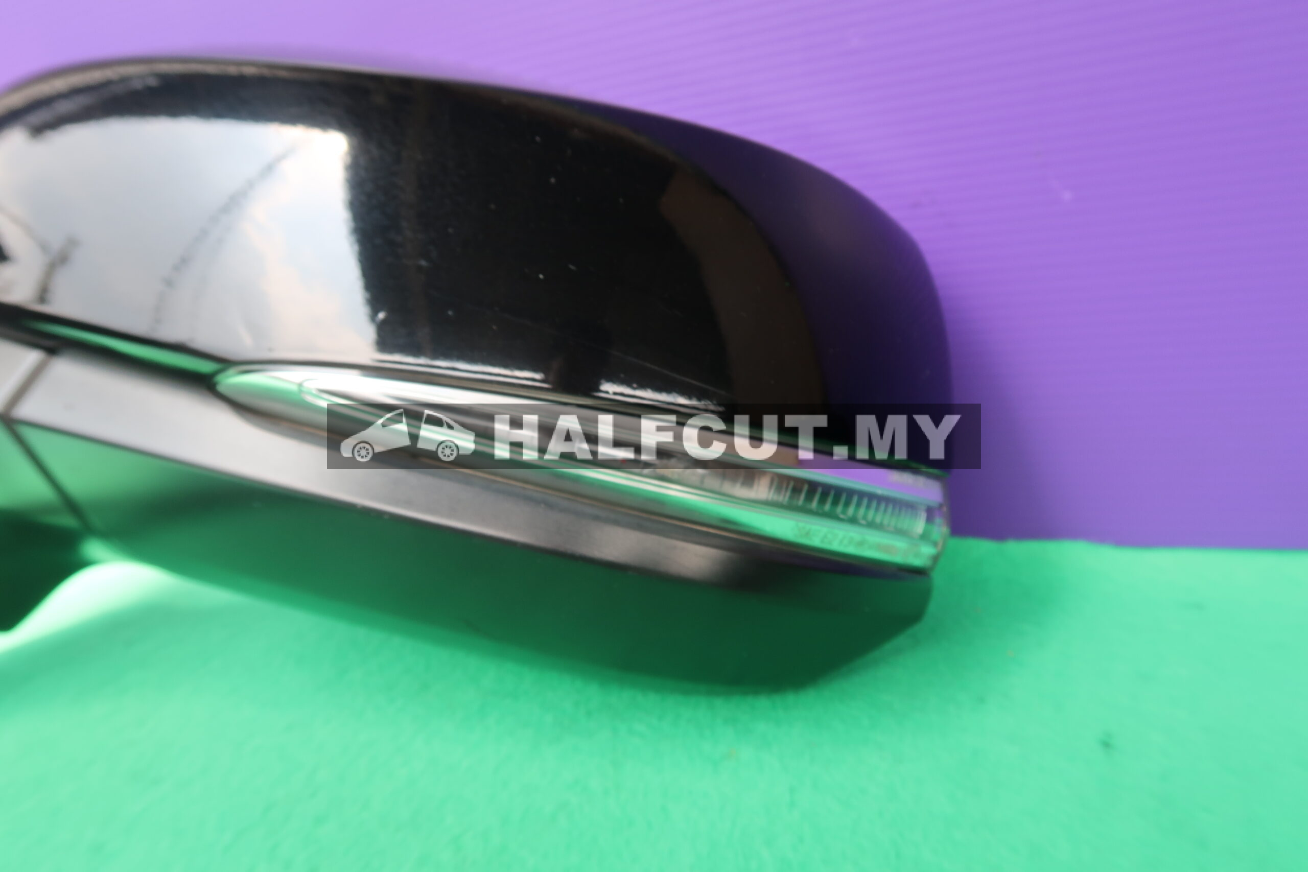 TOYOTA ALPHARD AGH30 SIDE MIRROR LH