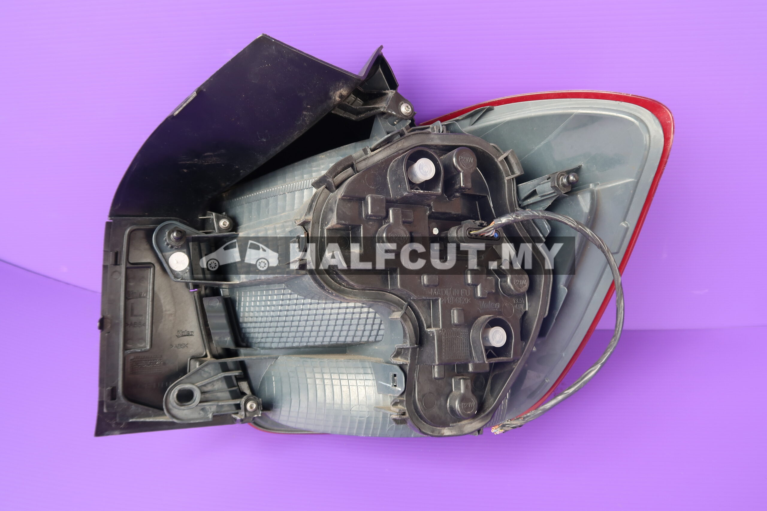 BMW F20 TAIL LAMP