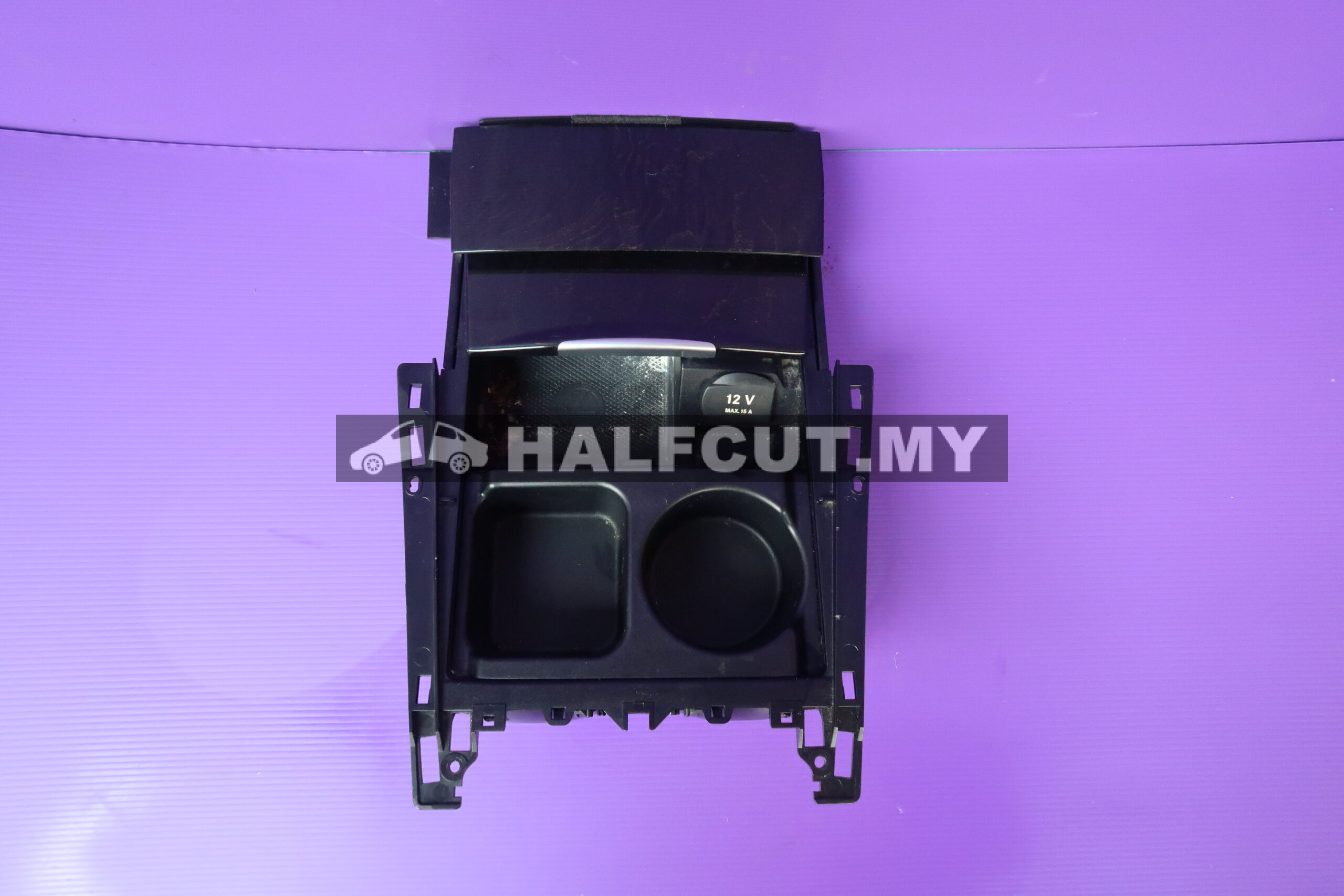 MERCEDES W212 CENTRE CONSOLE