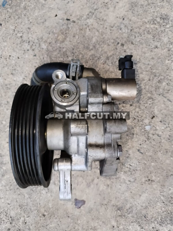 W204/W207/W212/W172 271860 CGI POWER STEERING PUMP