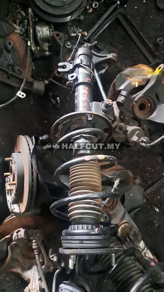 MAZDA 3 SKYACTIV FRONT KNUCKLE &ABSORBER F/L ABS
