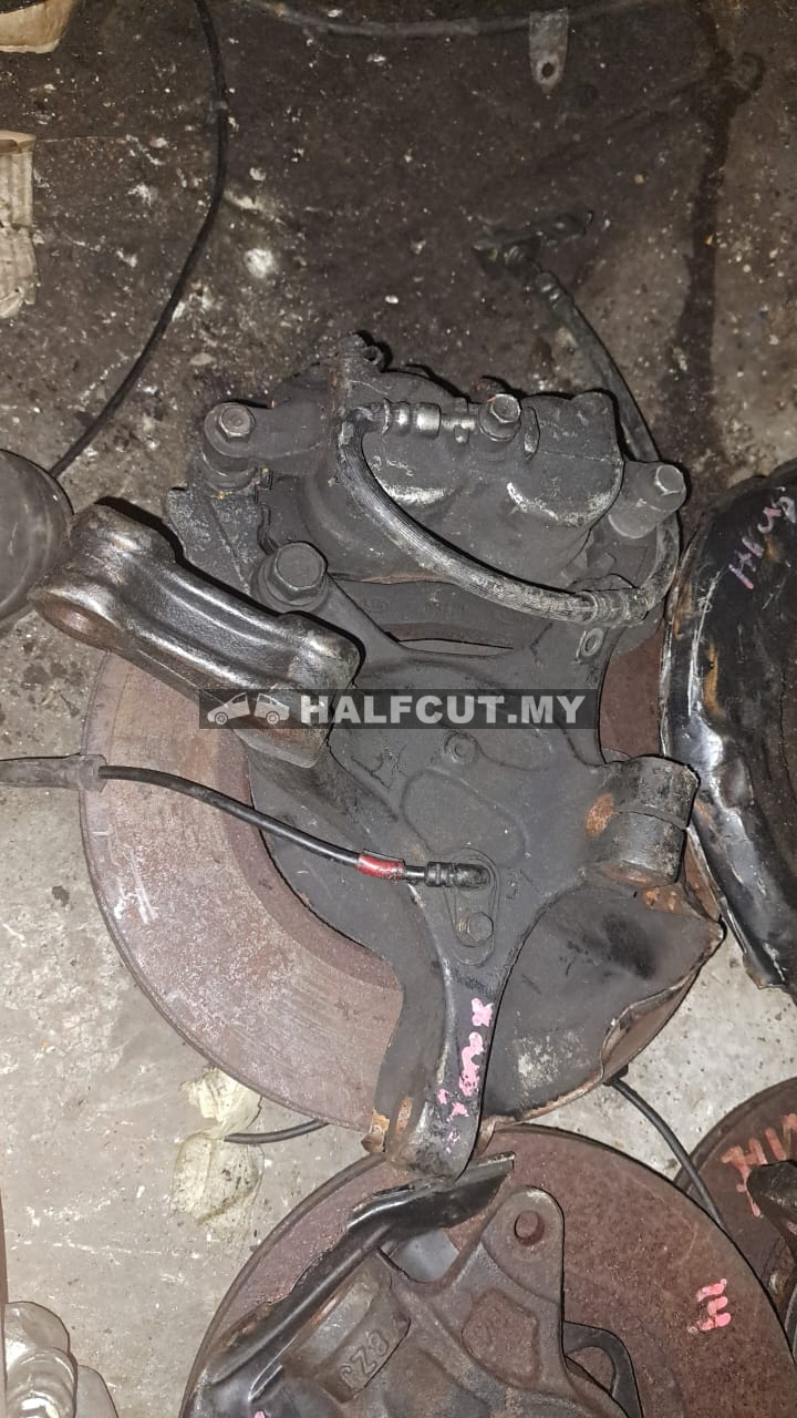 HYUNDAI STAREX A2 FRONT KNUCKLE F/R