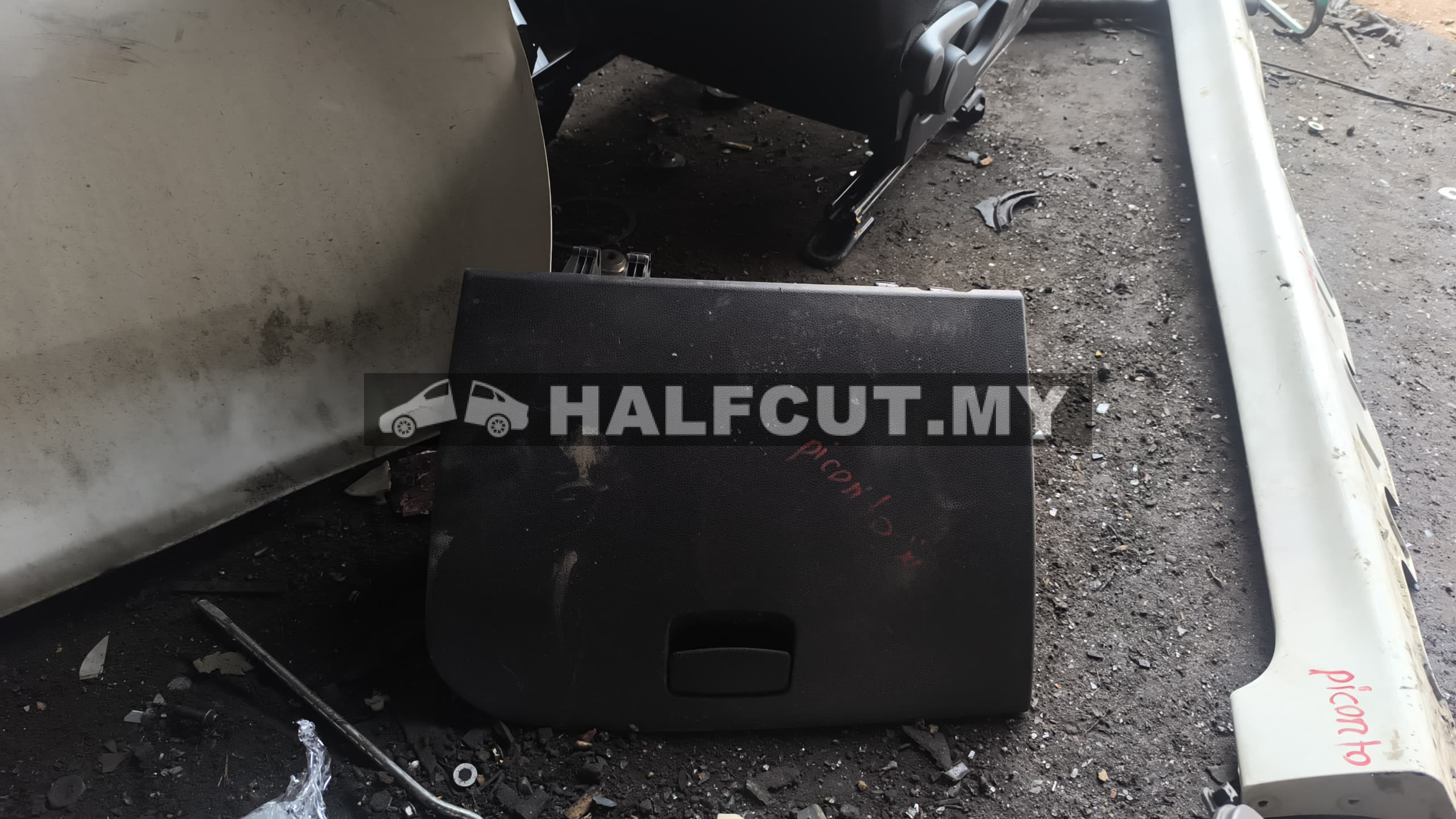 KIA PICANTO  GLOVE BOX