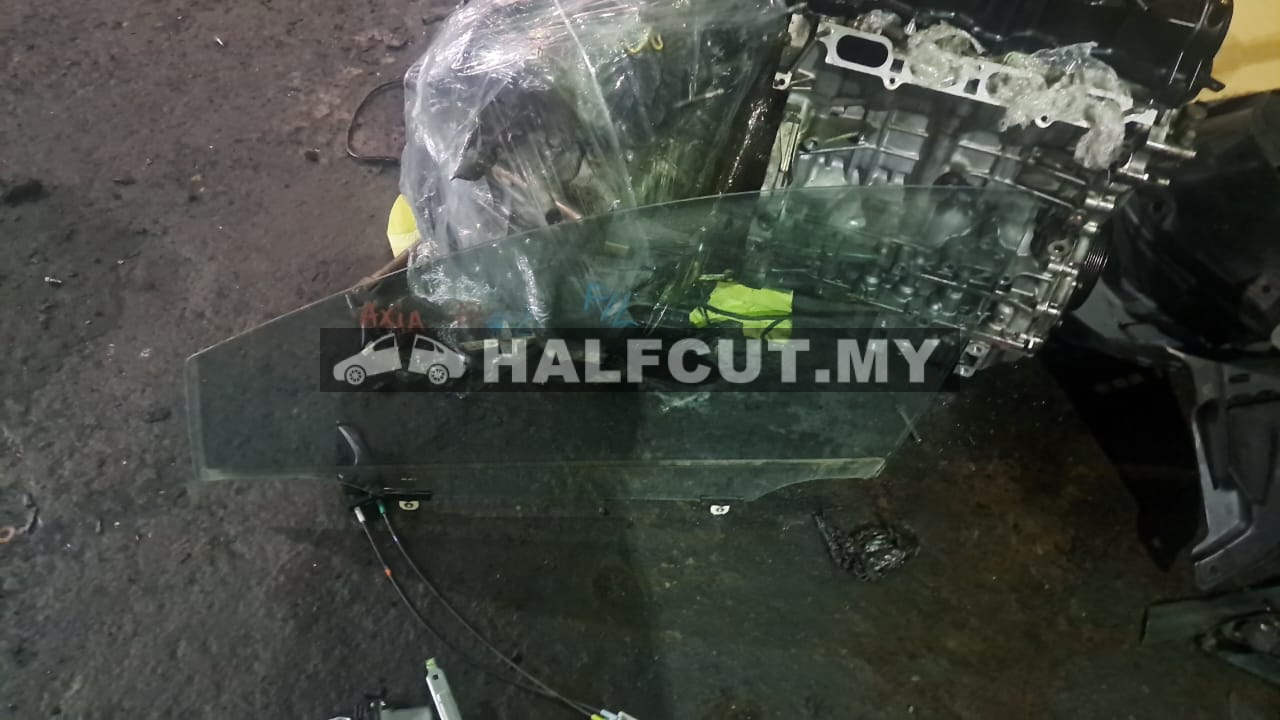 PERODUA AXIA FRONT POWER WINDOW GLASS F/L