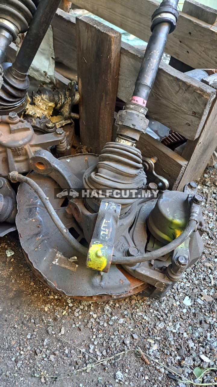 TOYOTA CAMRY ACV40 2.4 FRONT KNUCKLE F/R