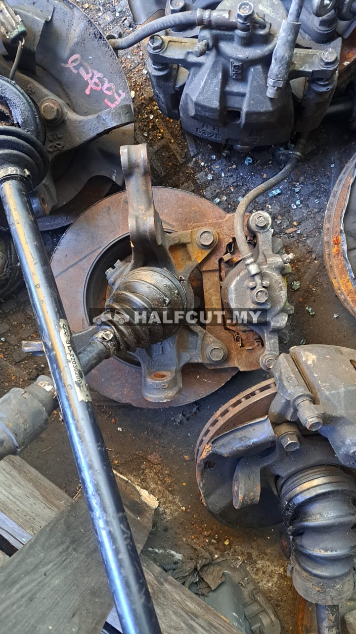 HONDA JAZZ 09 FRONT KNUCKLE F/L