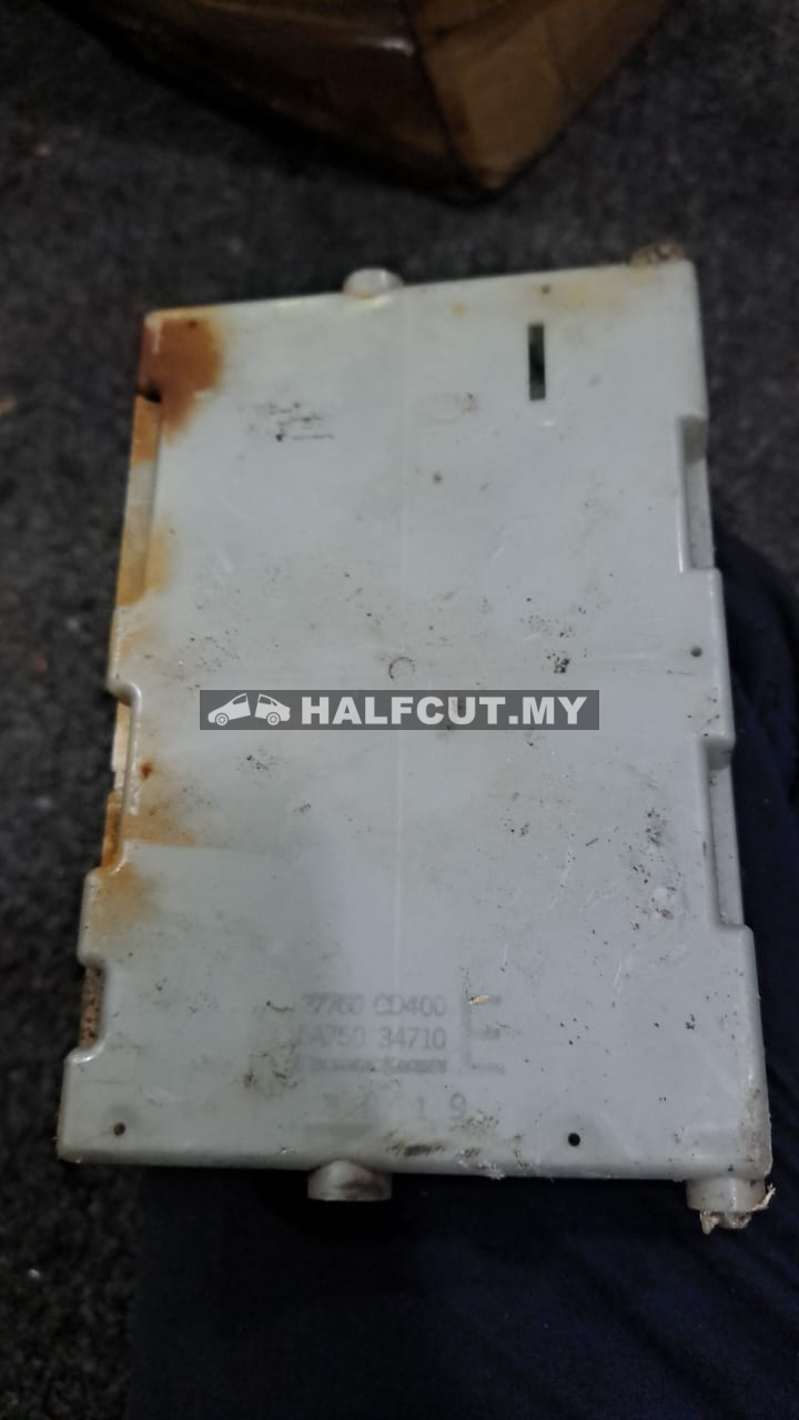 NISSAN FAIR LADY Z33 ECU (27760-CD400)
