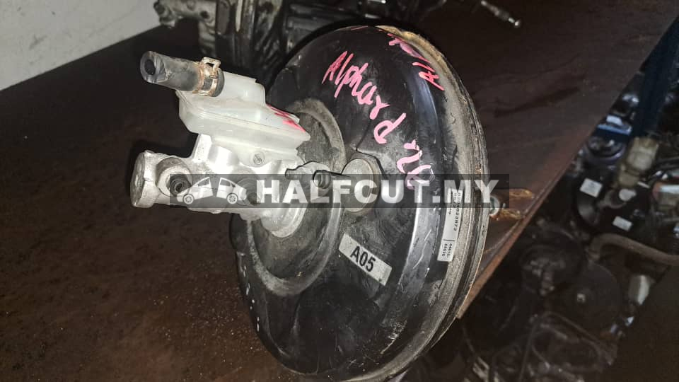 TOYOTA ALPHARD 20 BRAKE MASTER PUMP