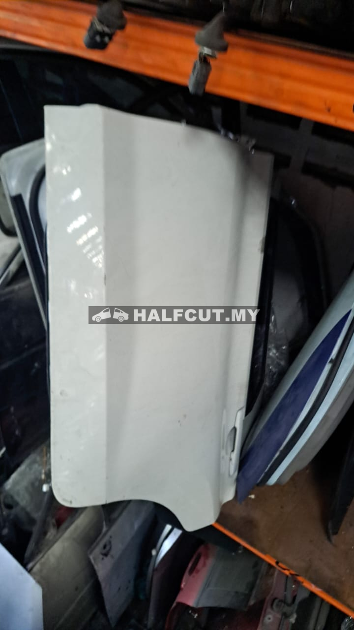 PERODUA ALZA NEW  REAR DOOR R/L