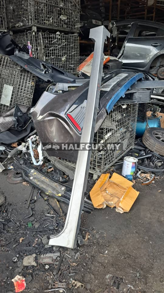 NISSAN TEANA J33 SIDE SKIRT LH