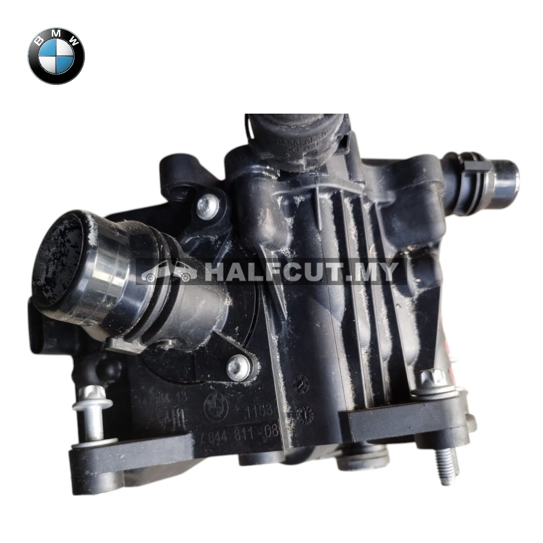 7644811 BMW F30 B48 Thermostat housing