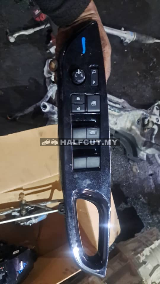 TOYOTA VIOS NCP150 POWER WINDOW SWITCH