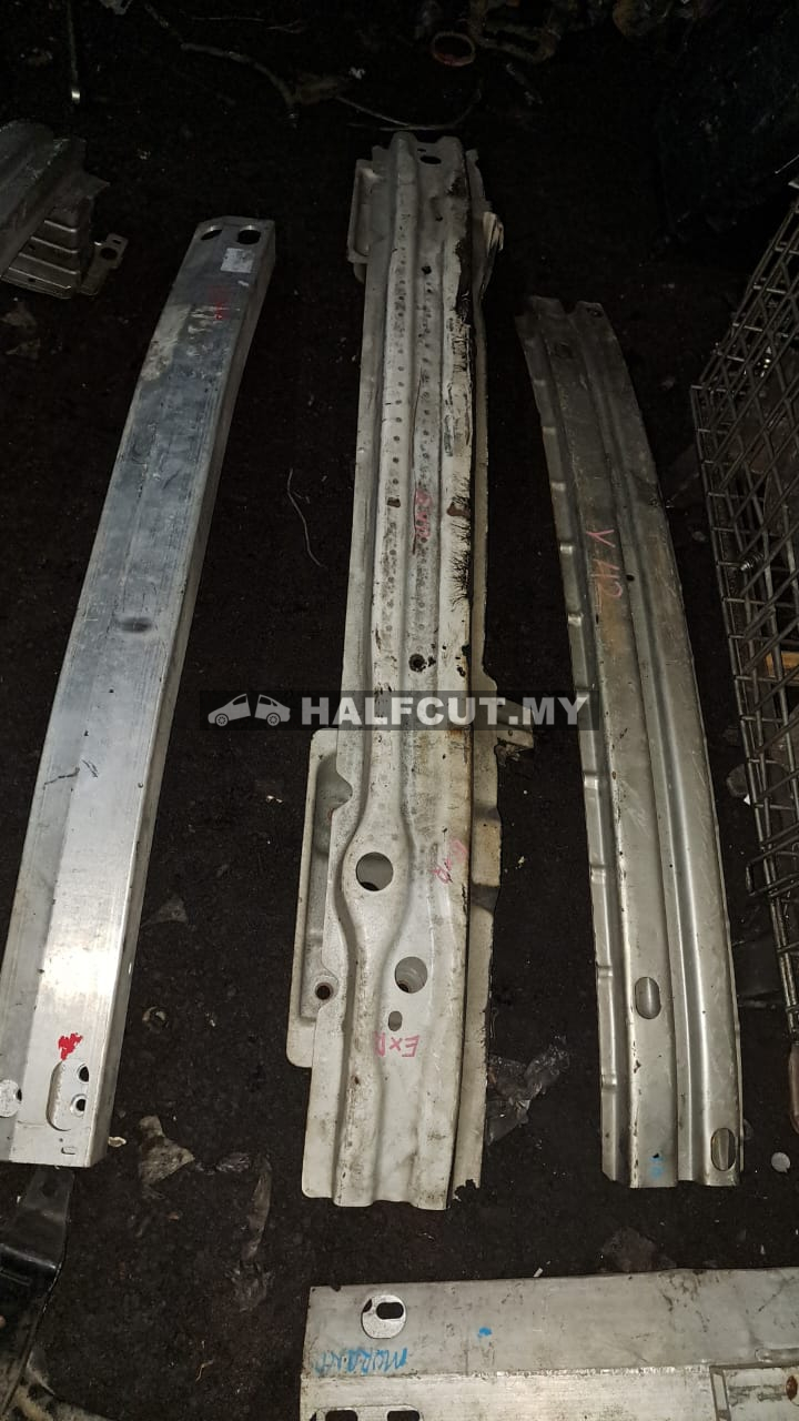 PROTON EXORA FRONT BUMPER REINFORCEMENT