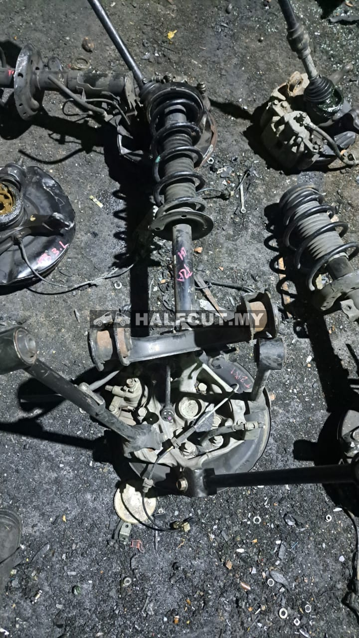 HONDA ACCORD T2A REAR KNUCKLE &ABSORBER R/L