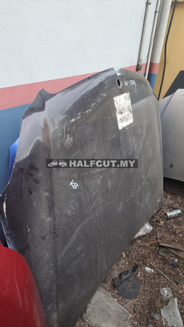 MERCEDES BENZ W204 FRONT BONNET