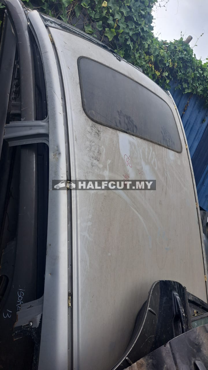 HONDA STREAM RN8 ROOF TOP