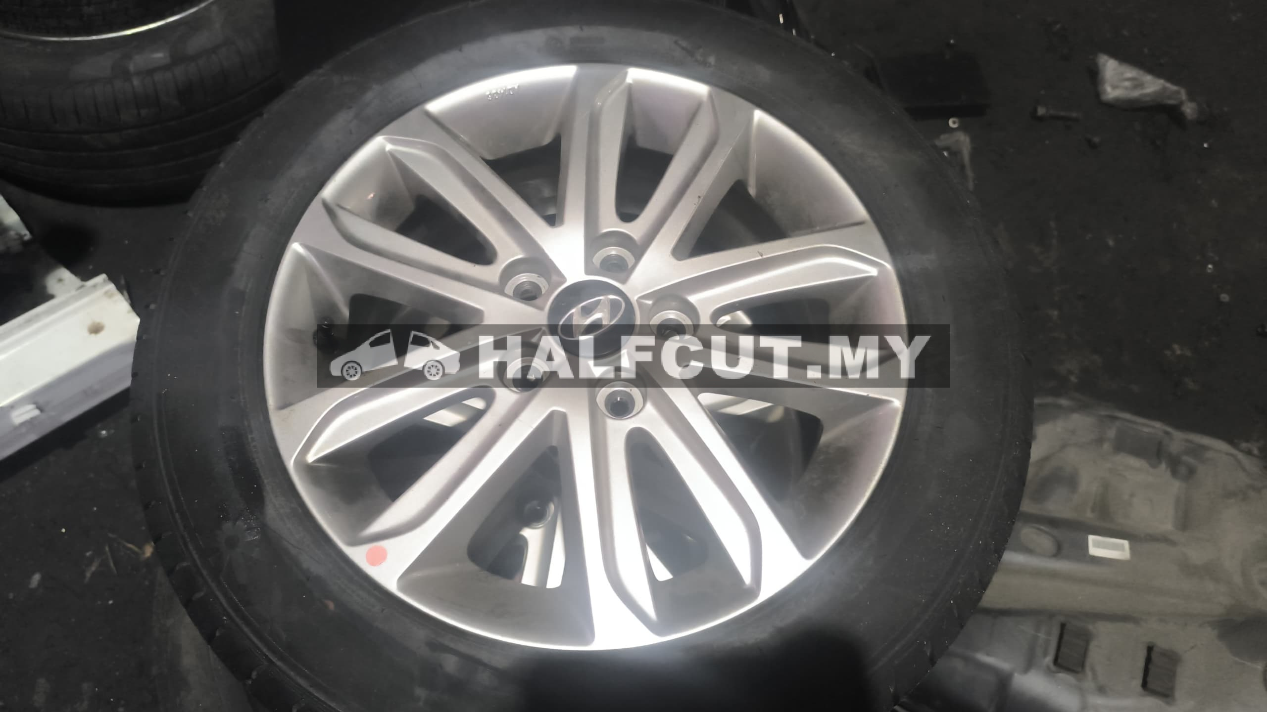 HYUNDAI ELANTRA SPORT RIM  R16