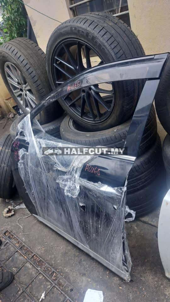 TOYOTA HARRIER ACU60 FRONT DOOR F/L
