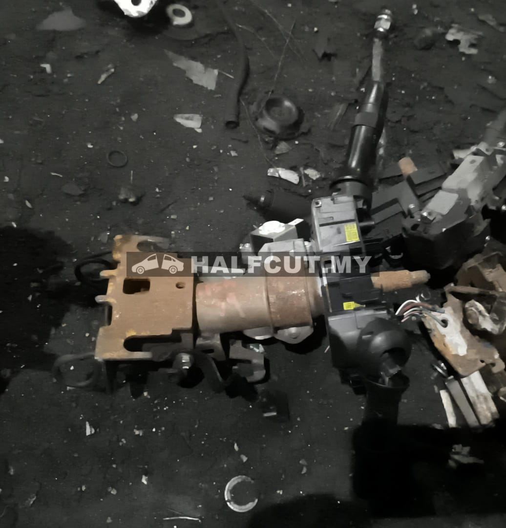 TOYOTA WISH 09 STEERING SHAFT