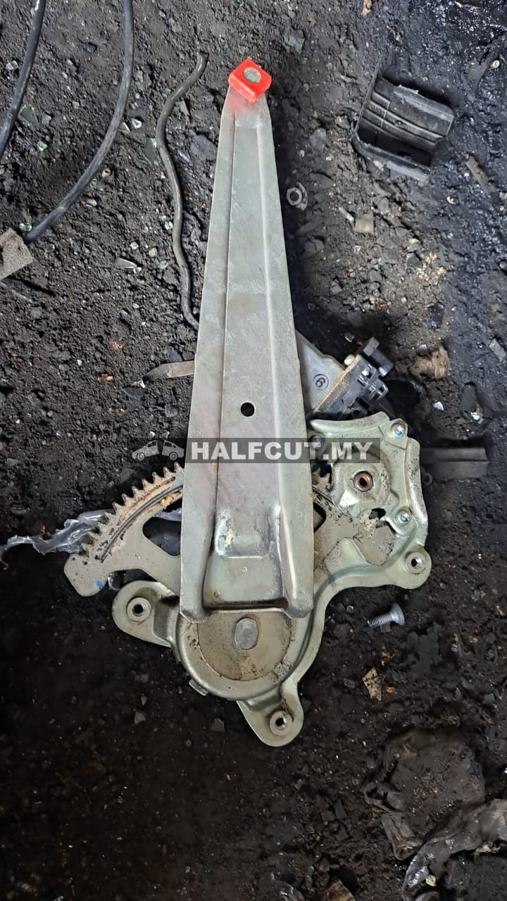 TOYOTA HILUX KUN25 POWER WINDOW MOTOR R/L