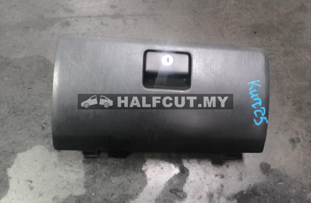 TOYOTA HILUX KUN26 GlOVE BOX