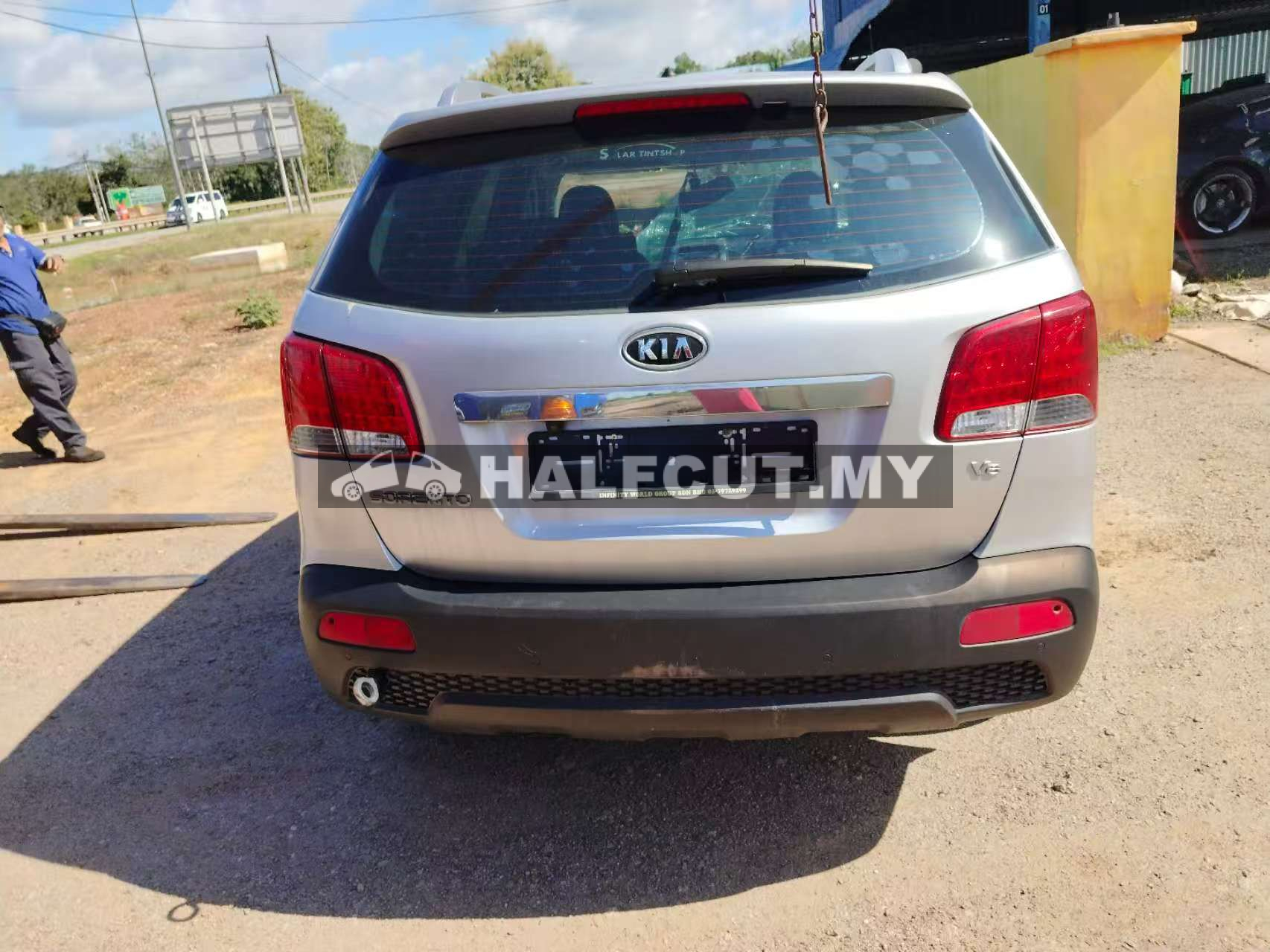 KIA SORENTO 2010 V6 FRONT &REAR HALF CUT