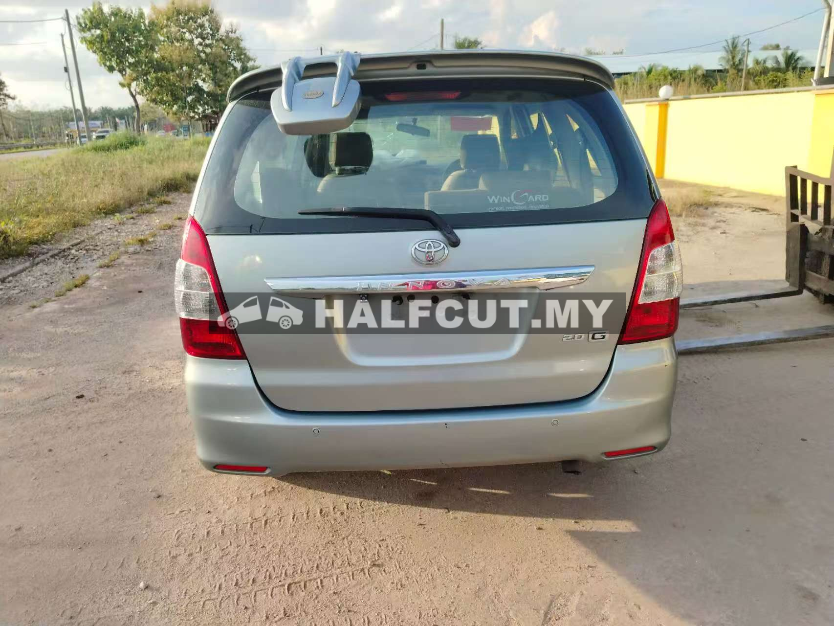 TOYOTA INNOVA 1TR FRONT &REAR HALF CUT