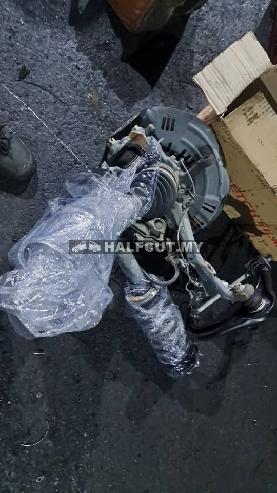 TOYOTA HILUX REVO 2GD ALTO FRONT KNUCKLE &ABSORBER &LOWER &DRIVE SHAFT RH