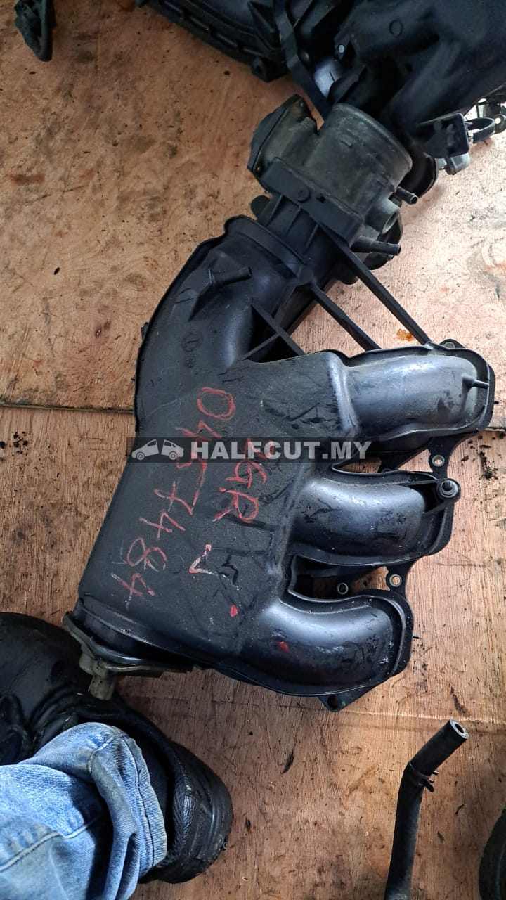 TOYOTA VELLFIRE 20 2GR INTAKE MANIFOLD&THROTTLE BODY