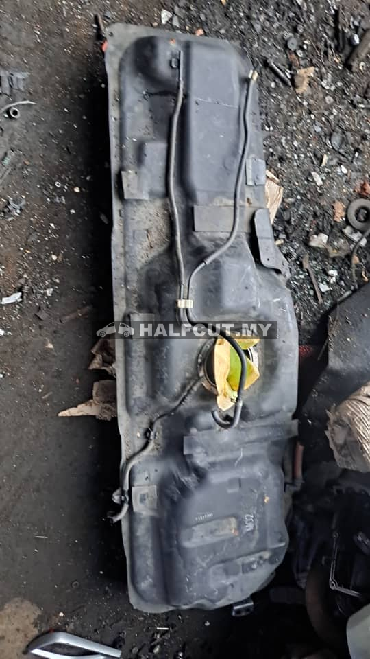 TOYOTA ESTIMA ACR50 2.4 PETROL TANK