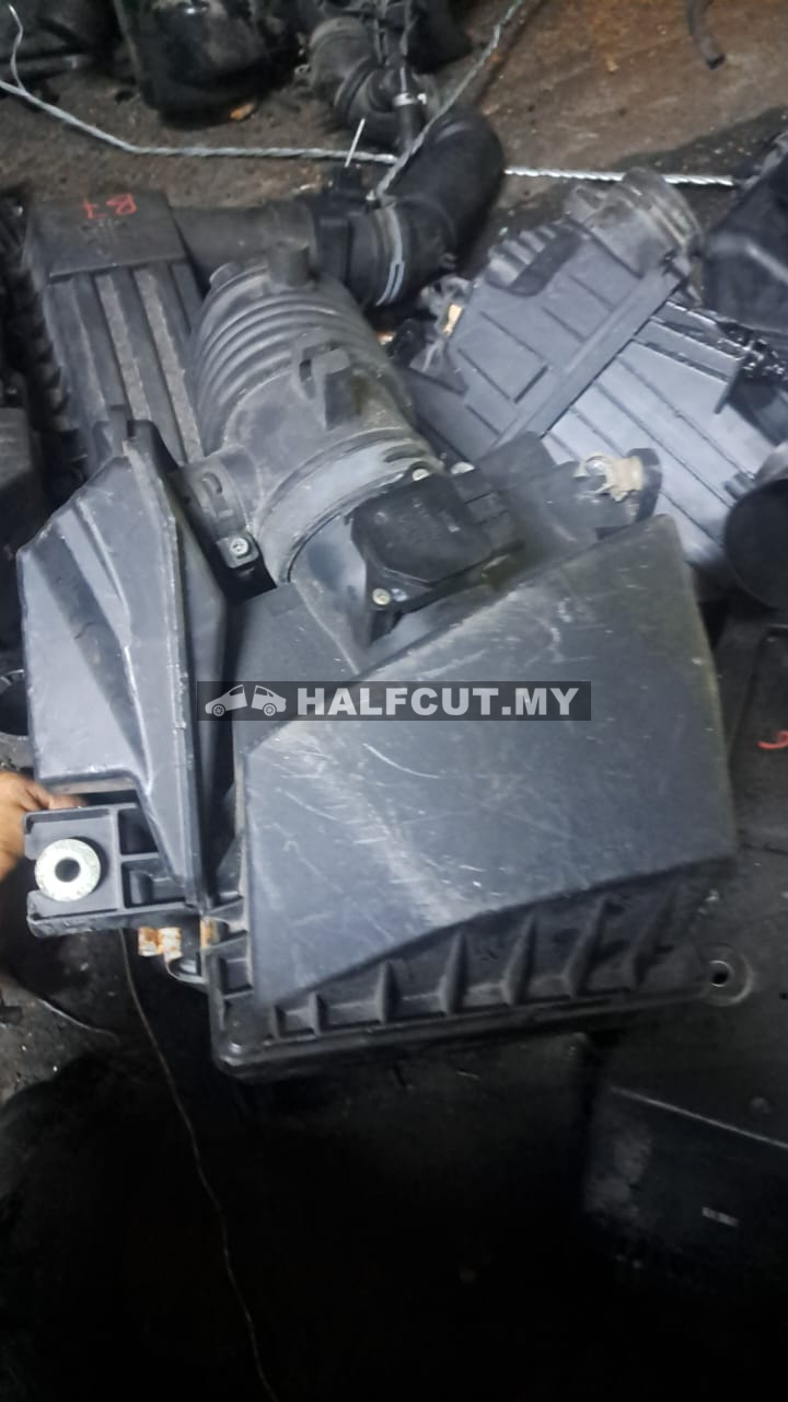 MAZDA 3 2010 AIR CLEANER