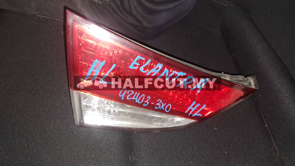 HYUNDAI ELANTRA REFLCTOR LAMP (92403-3X0) LH