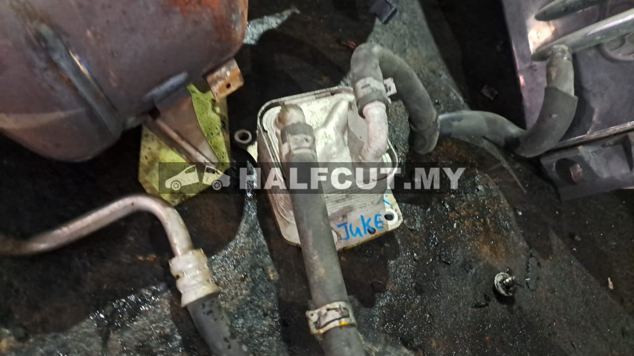 NISSAN JUKE MR16 TB  OIL COOLER