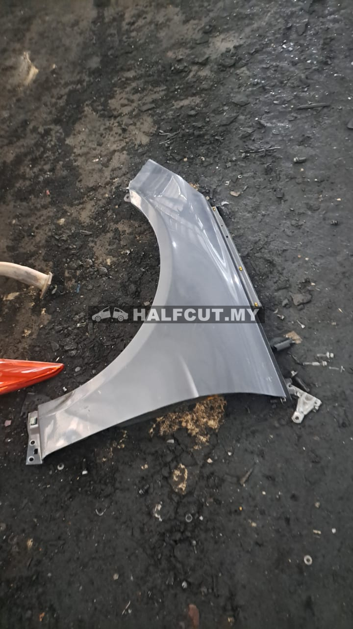 HYUNDAI SONATA 7 FRONT FENDER LH