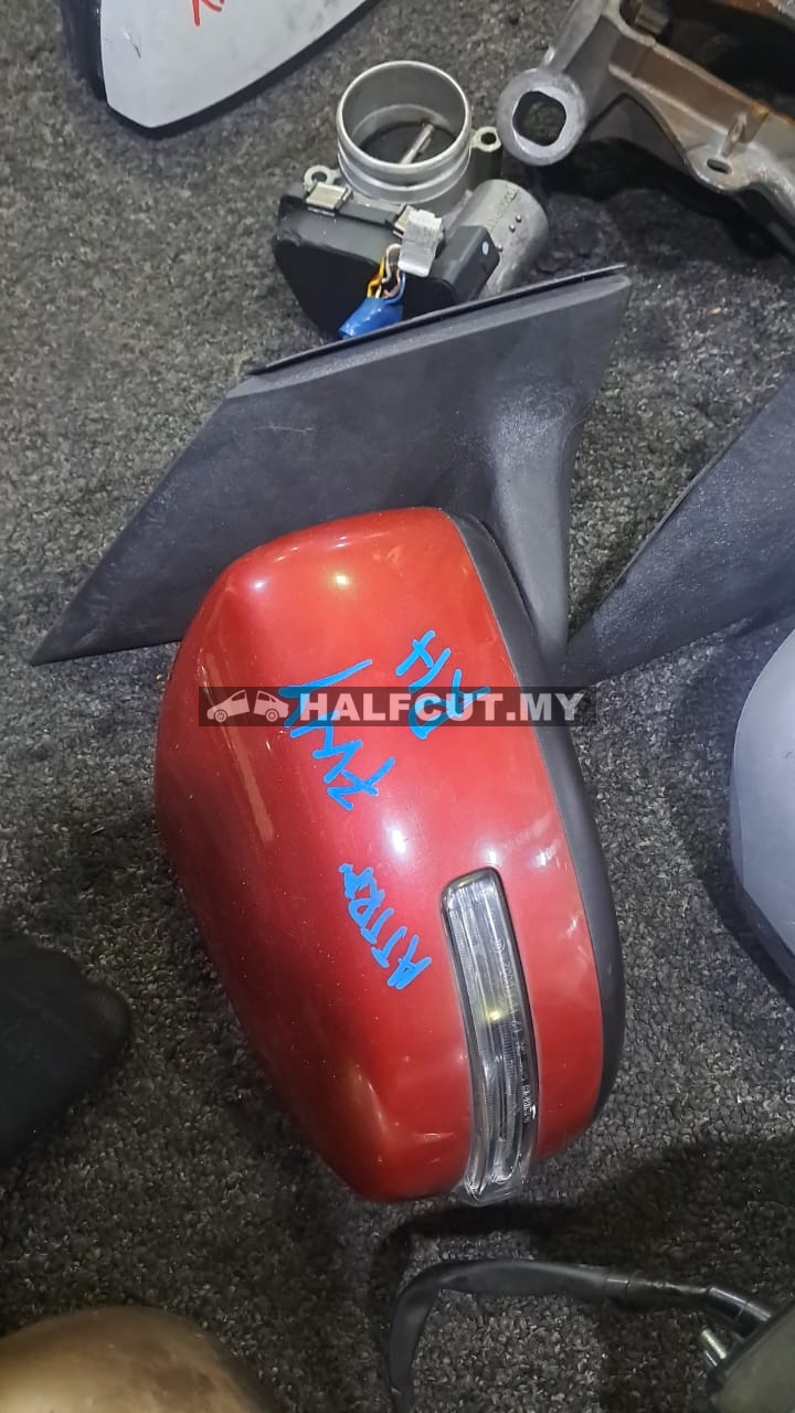 MITSUBISHI ATTRAGE SM 7WY RH