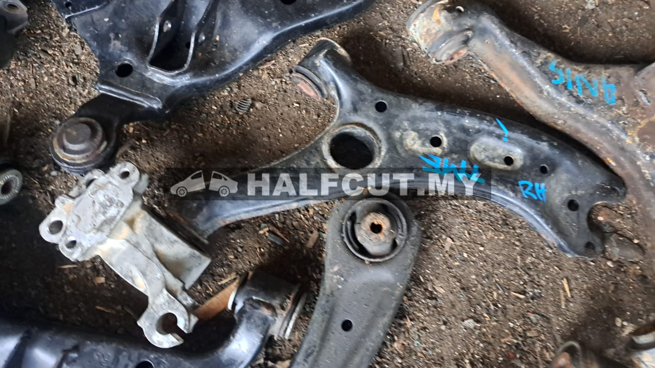 HONDA CRV TME FRONT LOWER RH