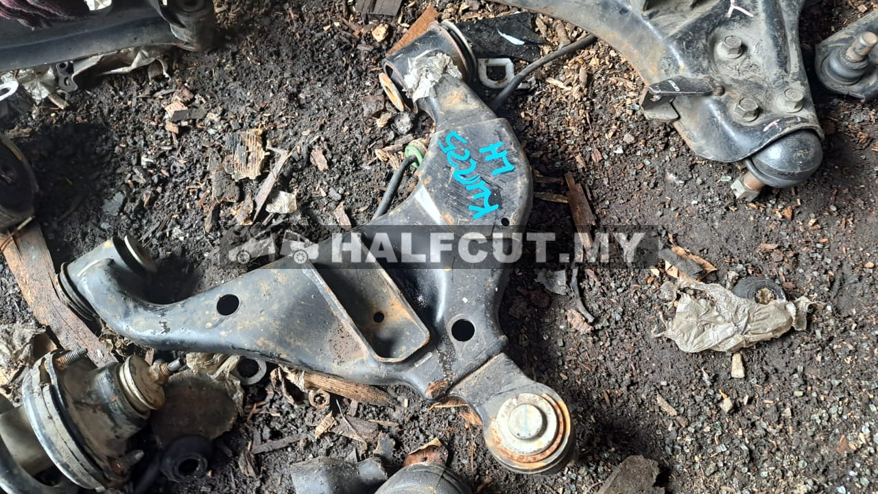 TOYOTA HILUX KUN26 FRONT LOWER LH