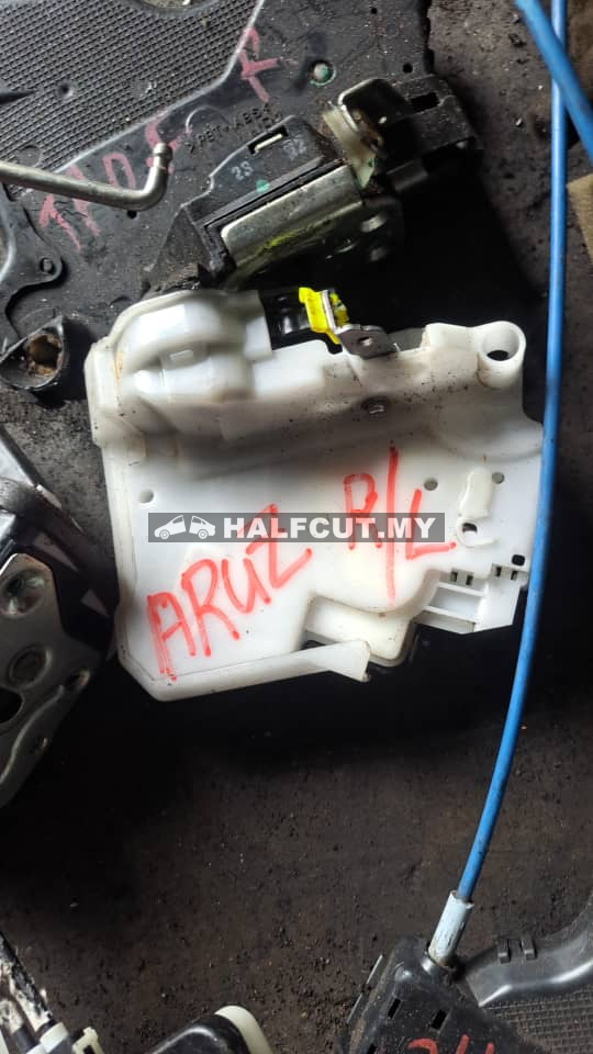 PERODUA ARUZ REAR LOCK R/L